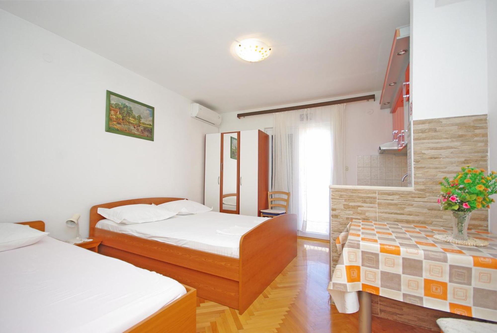 Apartments Ribarevic Makarska Habitación foto